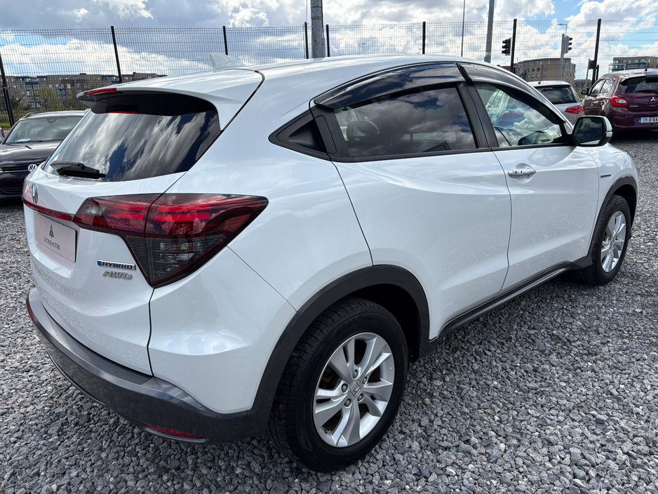 2019 Honda Vezel - image 6