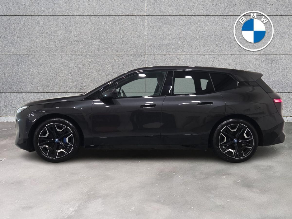 2023 BMW iX xDrive40 M Sport Edition €52,950