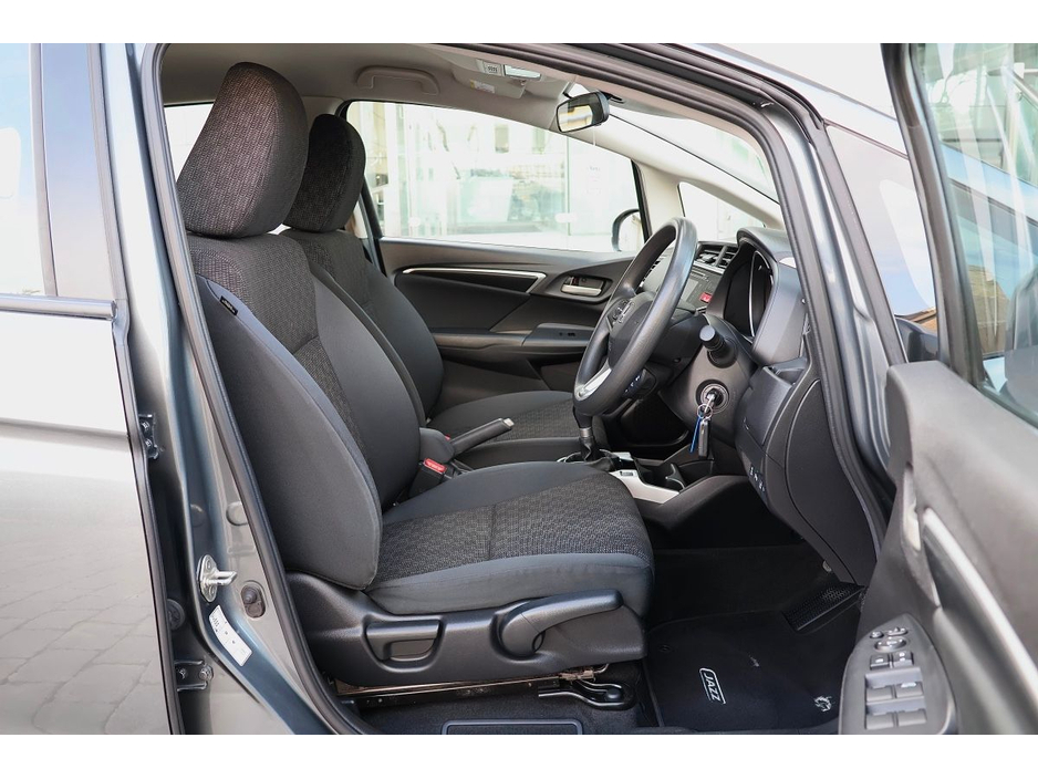 2018 Honda Jazz - image 6