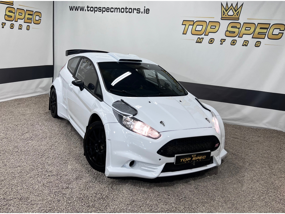 2015 Ford Fiesta 2015 Ford Fiesta r5  Ex works evo 2 rallycar