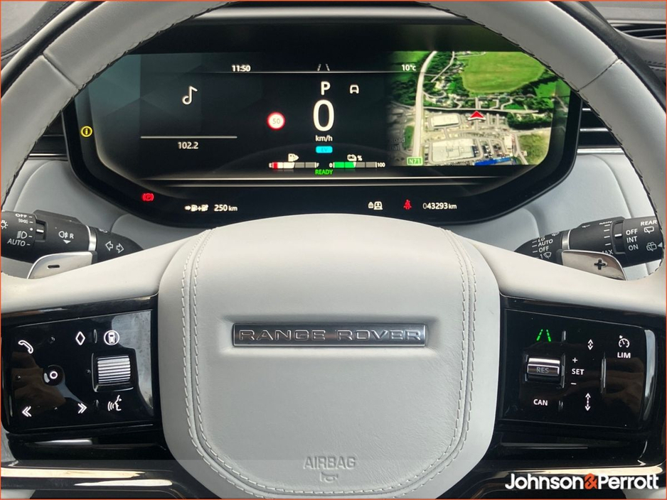 2024 Land Rover Range Rover Sport SWB 3.0 I6 PHEV SE (Land Rover Warranty until 2029) €104,900