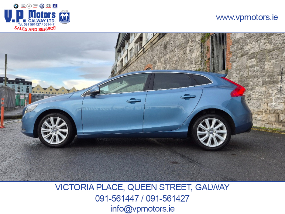 2016 Volvo V40 46,000KM! COCO BROWN LEATHER,PRISTINE CONDITION. €15,995