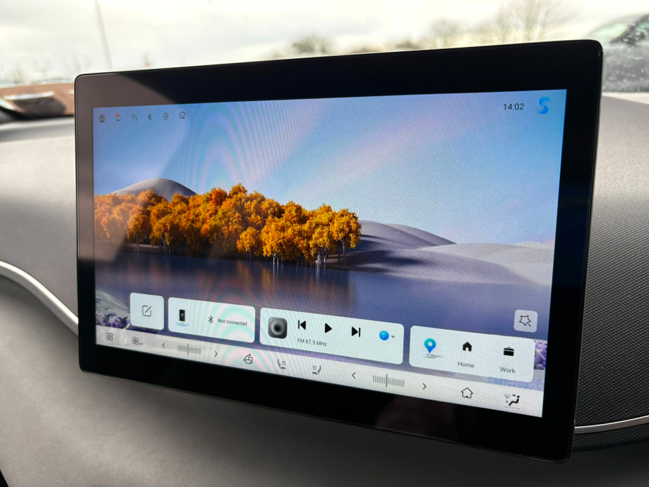 2025 BYD Dolphin Surf - image 11