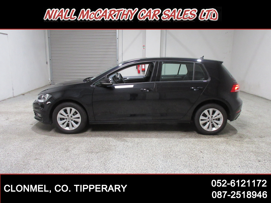 2019 Volkswagen Golf - image 9