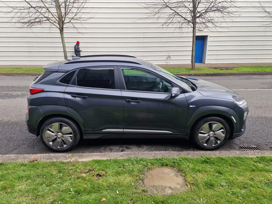 2020 Hyundai Kona - image 17