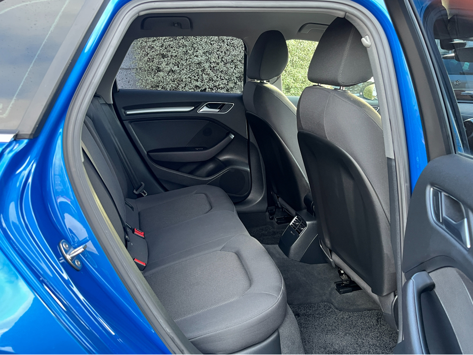 2020 Audi A3 SE HATCHBACK AUTOMATIC 1.4 PETROL //LOW MILES//ADAPTIVE CRUISE CONTROL//BLIND SPOT WARNING//KEYLESS ENTRY//REVERSE CAMERA// €21,950