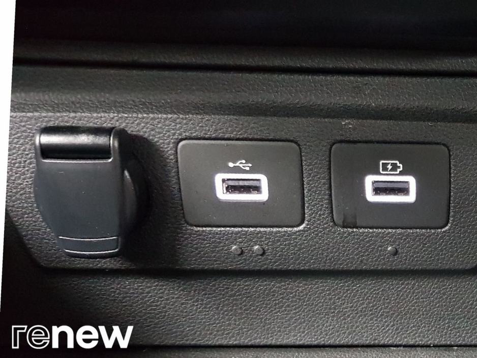 2023 Dacia Duster - image 20