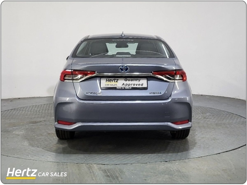 2023 Toyota Corolla LUNA SALOON 1.8 Petrol Automatic €22,795