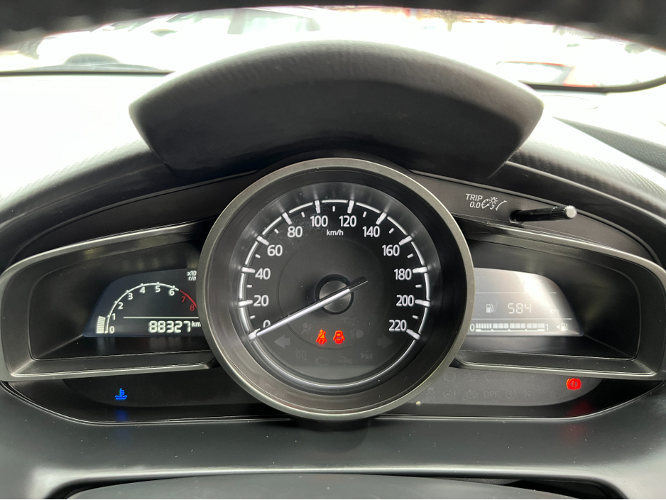 2022 Mazda Mazda2 - image 26