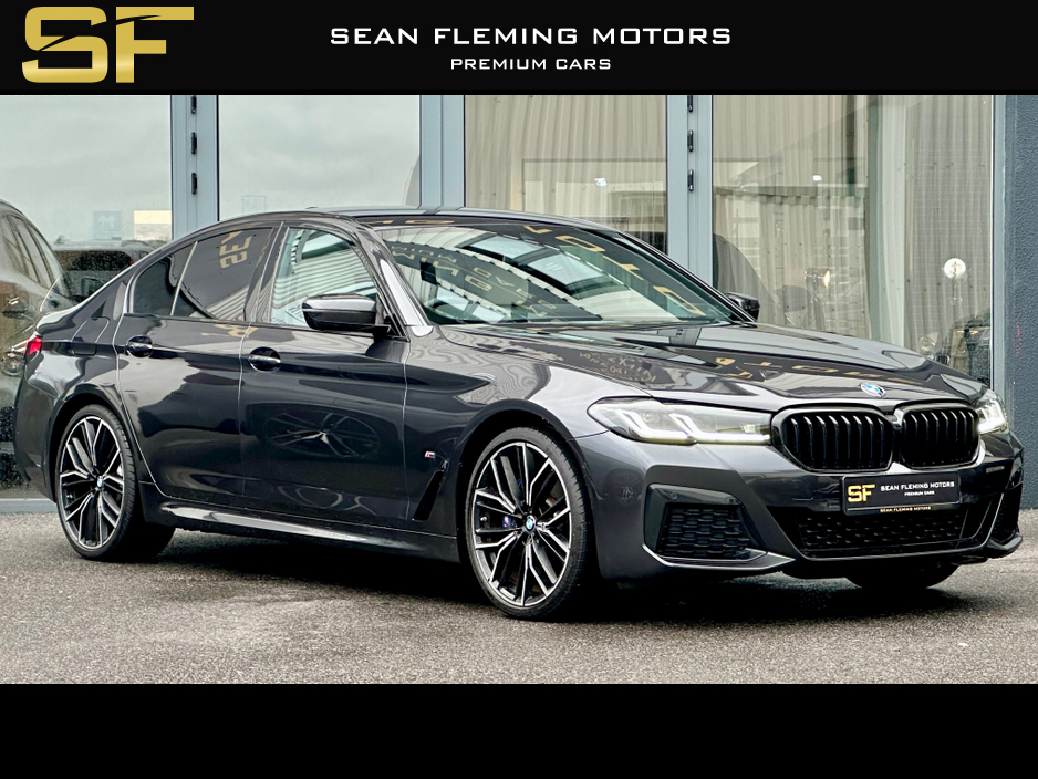 2023 BMW 5 Series ++LOW KM++ M SPORT PRO MHEV AUTO 520 D