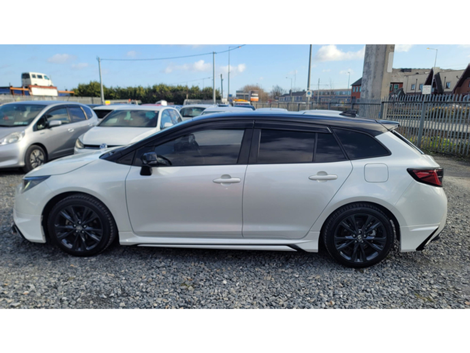 2021 Toyota Corolla - image 4