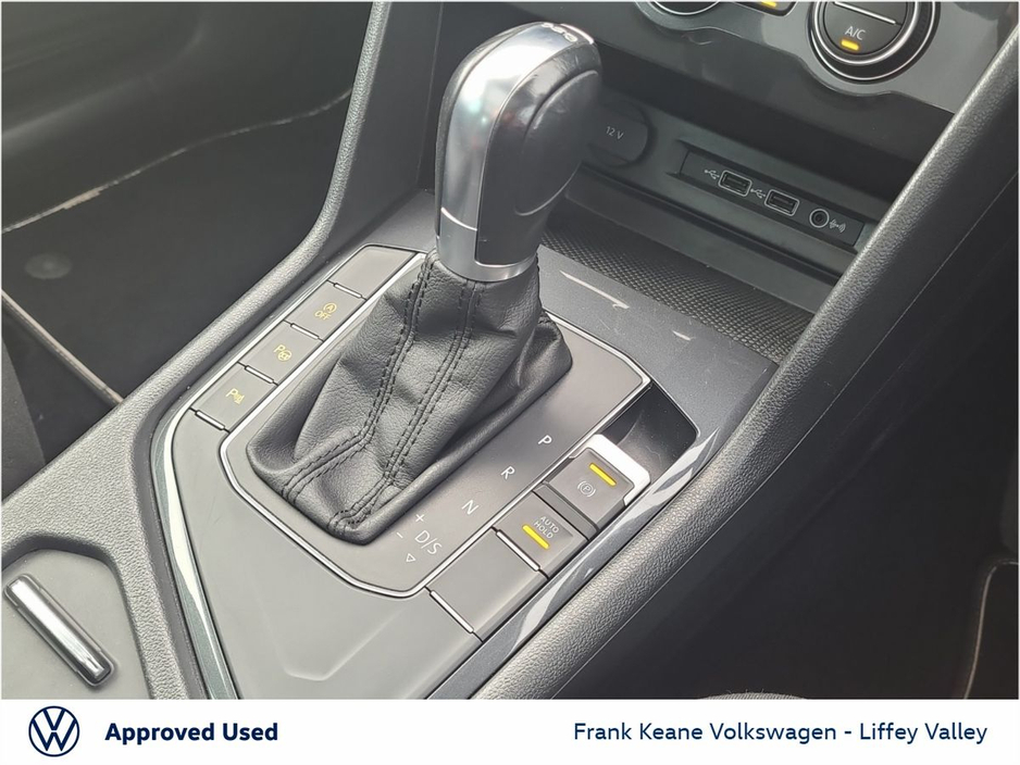 2019 Volkswagen Tiguan COMFORTLINE AUTO 2.0 TDI 150HP *INDIUM GREY METALLIC* €24,895