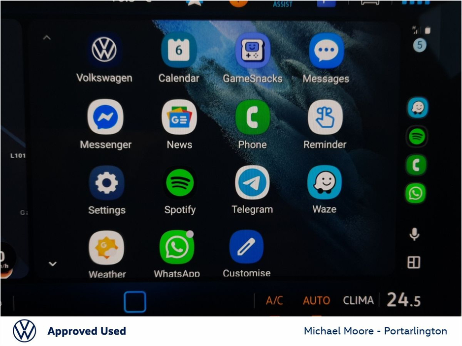 2025 Volkswagen Golf - image 41