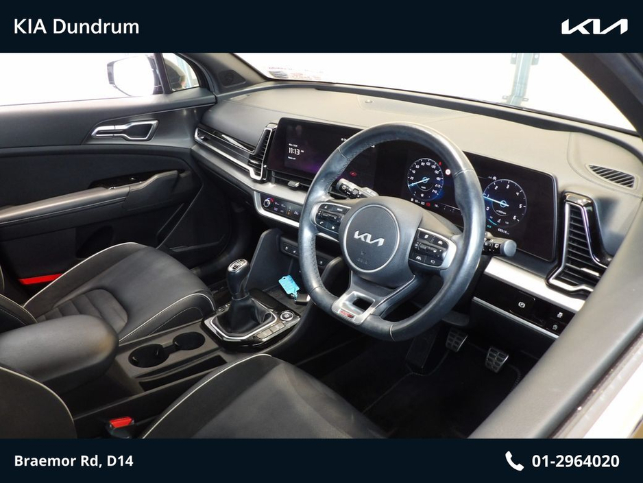 2022 Kia Sportage - image 5