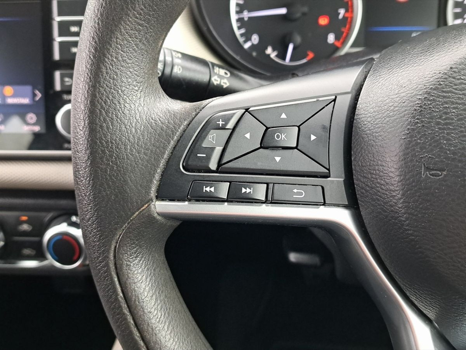 2019 Nissan Micra - image 18