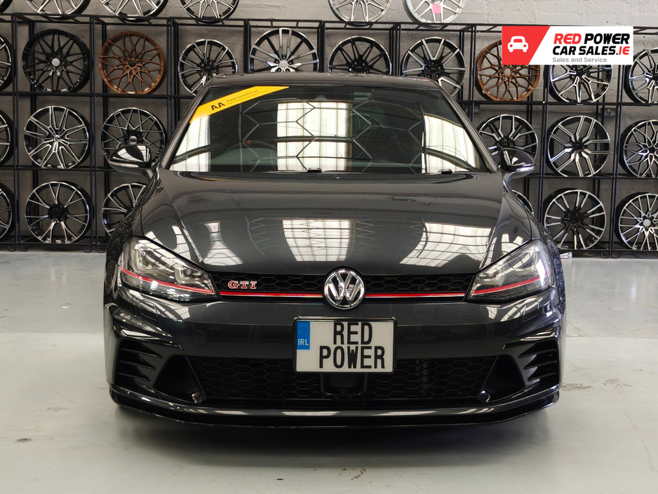 2016 Volkswagen Golf GTI Clubsport Track Edition//LOW KMs €29,450
