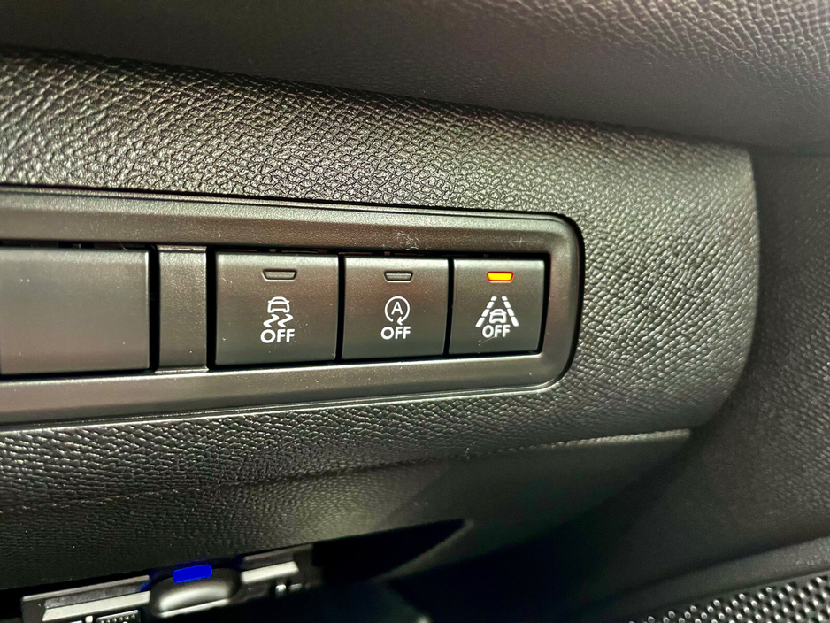 2018 Peugeot 308 - image 35