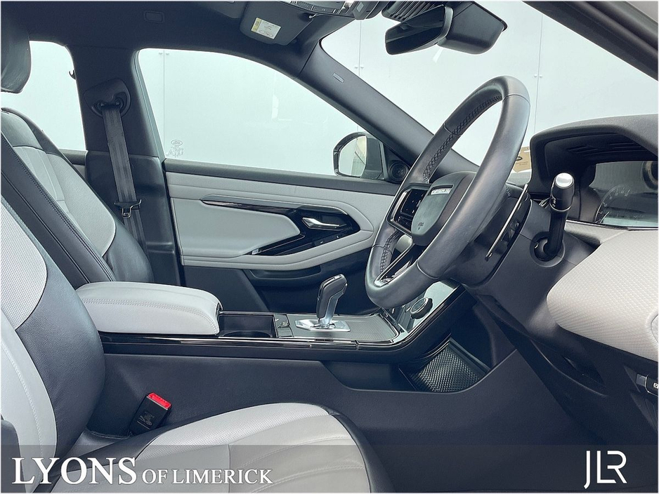 2023 Land Rover Range Rover Evoque 1.5 PHEV AWD R-Dynamic S €43,950