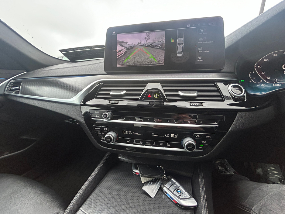 2021 BMW 5 Series  €29,950