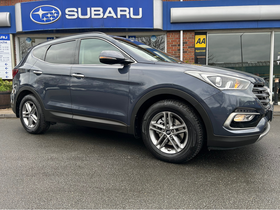 2018 Hyundai Santa Fe - image 12