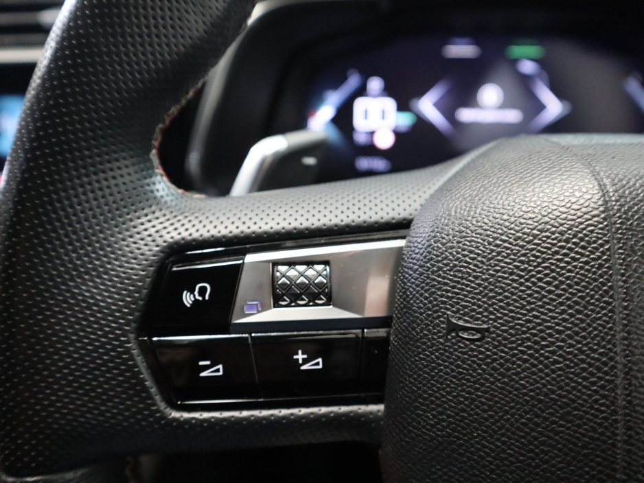 2021 DS Automobiles DS 7 - image 11