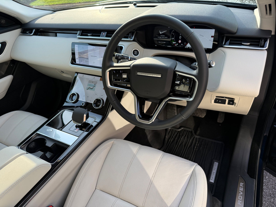 2023 Land Rover Range Rover Velar - image 9