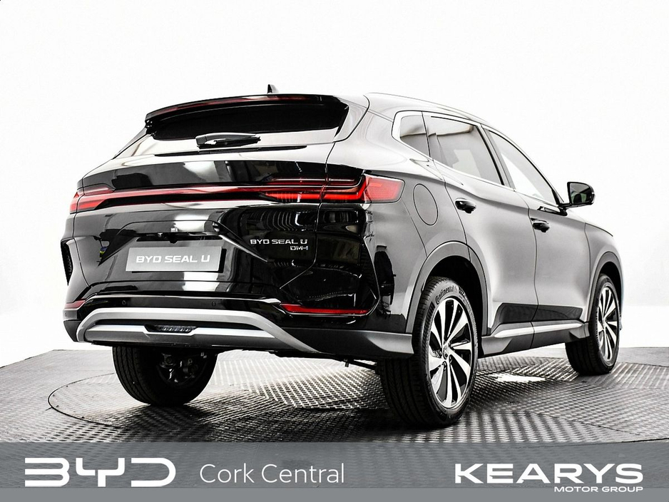 2025 BYD Seal U - image 2