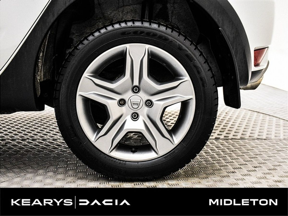2021 Dacia Sandero Stepway - image 9