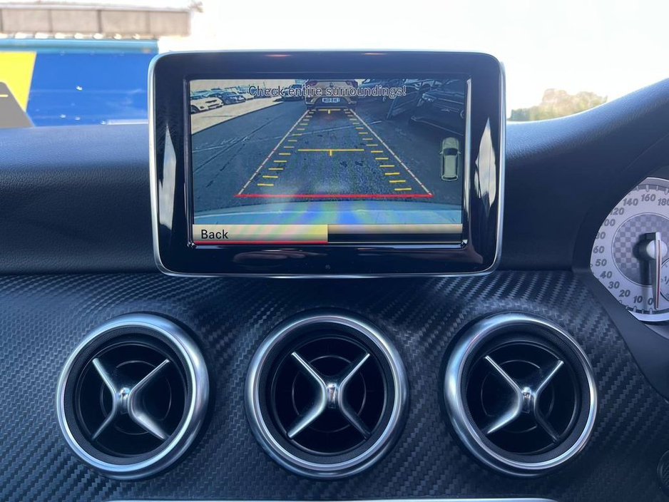 2013 Mercedes-Benz A Class - image 12