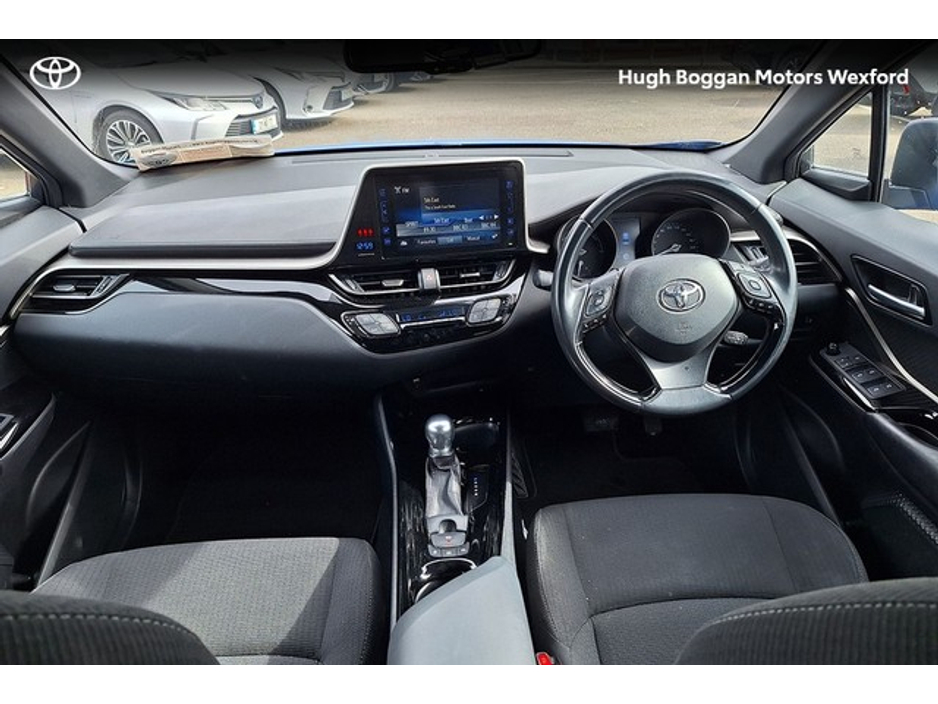 2019 Toyota C-HR - image 8