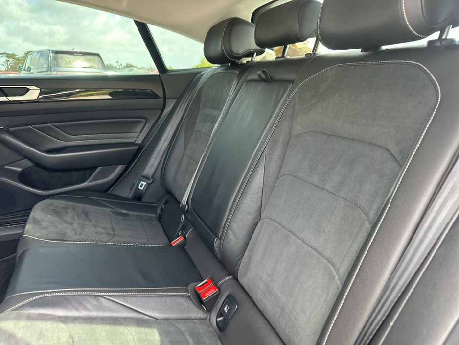 2023 Volkswagen Arteon - image 11