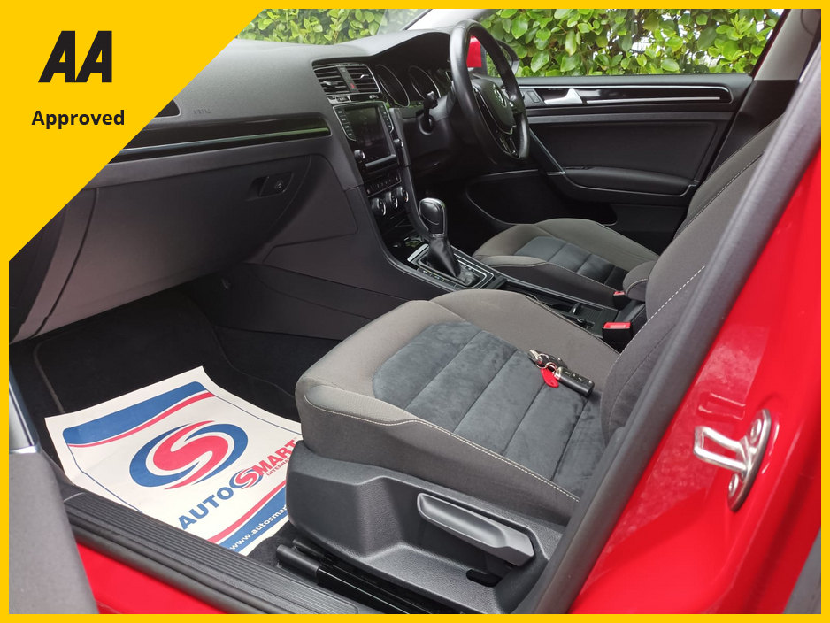 2016 Volkswagen Golf 1.4 TSI AUTOMATIC HIGHLINE 17" SPORTS ALLOYS REVERSE CAMERA AUTO HEADLIGHTS FACTORY IMMOBILISER KEYLESS ENTRY MULTI-FUNCTION STEERING WHEEL AUTO HOLD HANDBRAKE ONLY 40,150Kms 4 NEW TYRES NCT ROADT €16,995