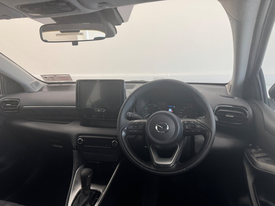 2025 Mazda Mazda2 - image 10