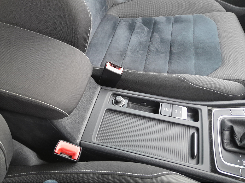 2015 Volkswagen Golf 1.4 Highline €13,950