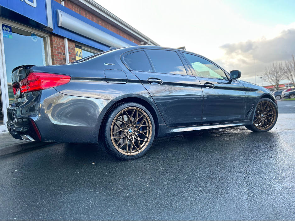 2019 BMW 5 Series M-Sport Performance Pack - Stunning Bronze Alloy Upgrade - Trade-in Welcome & finance arranged - Nct & Tax - Assured Dealer Warranty - €26,950