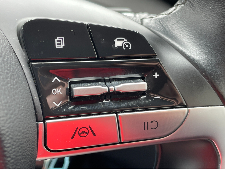 2022 Hyundai Tucson - image 13