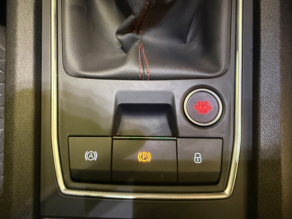 2020 SEAT Leon 1.5TSI 150hp FR €18,900