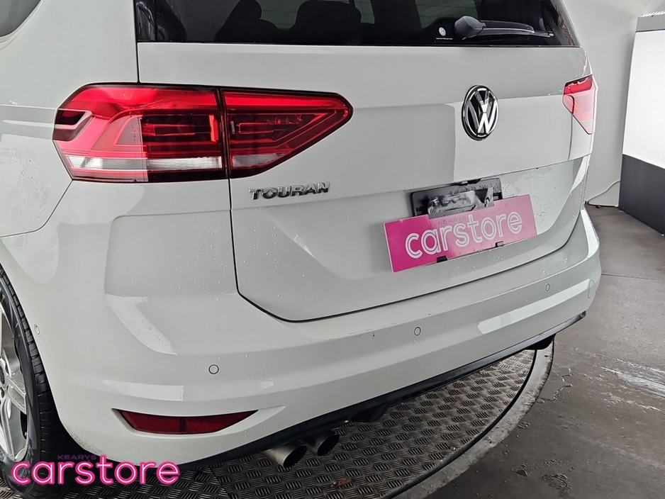 2020 Volkswagen Touran - image 15