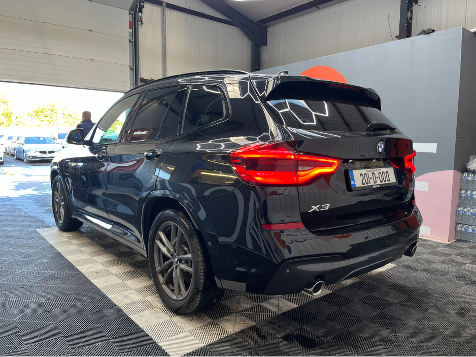 2020 BMW X3 2020 BMW X5XDRIVE 30E M-SPORT EDITION JOY 2.0 AUTOMATIC / CRUISE CONTROL / 360° PARKING CAMERA / ELECTRIC MEMORY HEATED FRONT & REAR SEATS / PANORAMIC SUNROOF / PADDLE SHIFTERS / APPLE CARPLAY