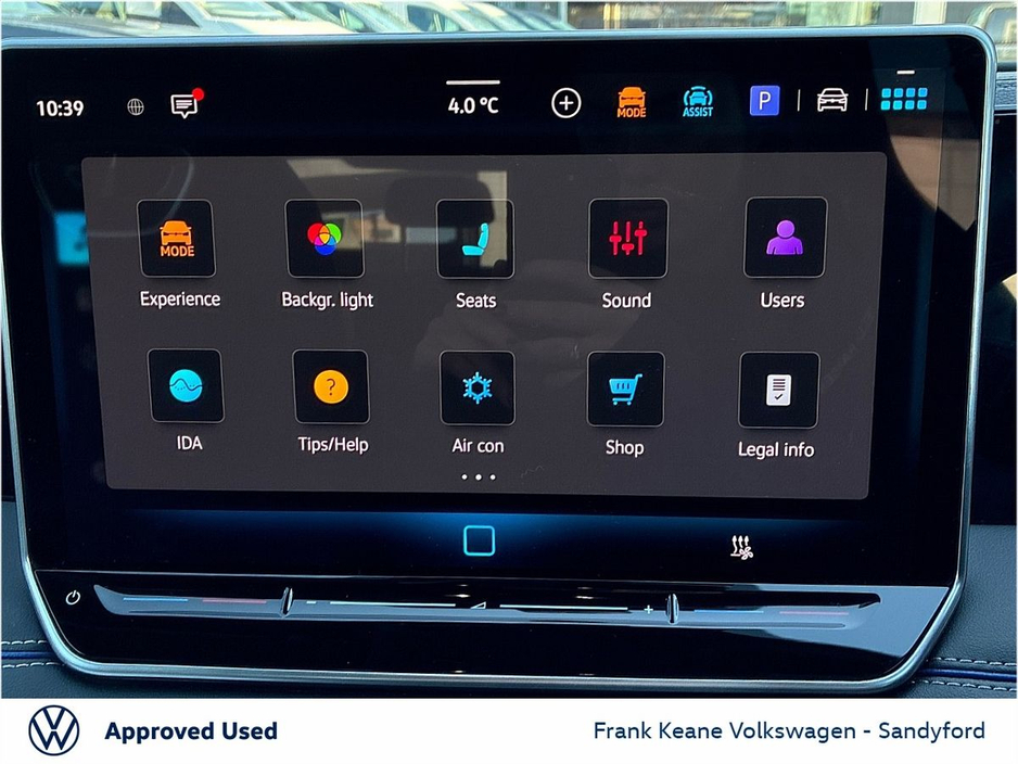 2025 Volkswagen Tiguan - image 16