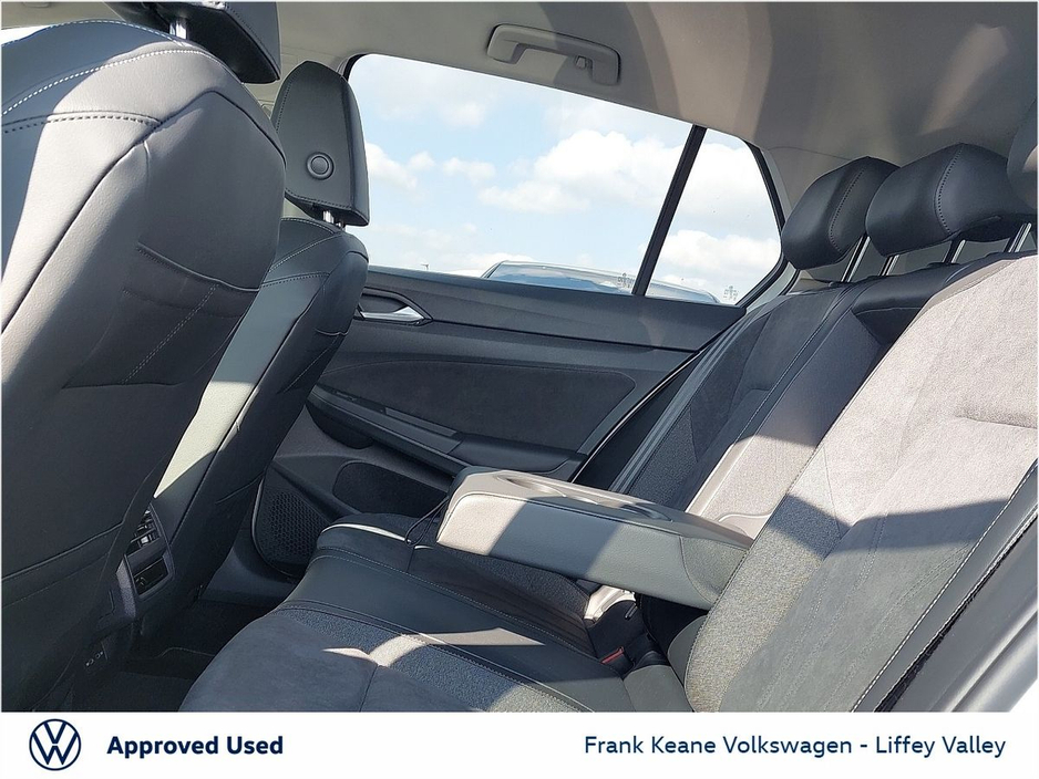 2025 Volkswagen Golf - image 6