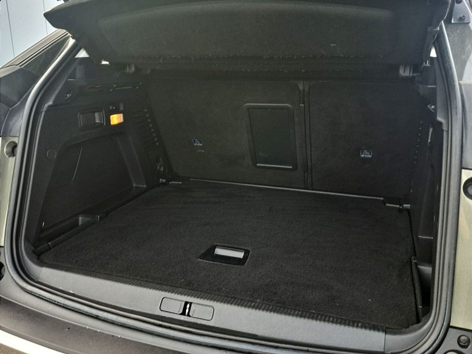 2019 Peugeot 3008 - image 11