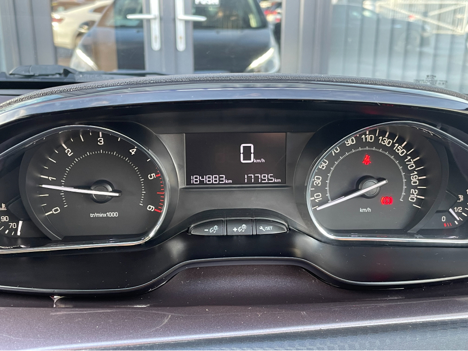 2014 Peugeot 2008 ACTIVE 1.6 HDI 92 4DR €5,950