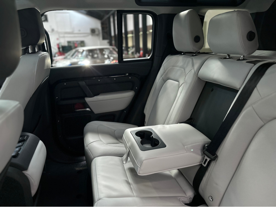 2026 Land Rover Defender - image 22
