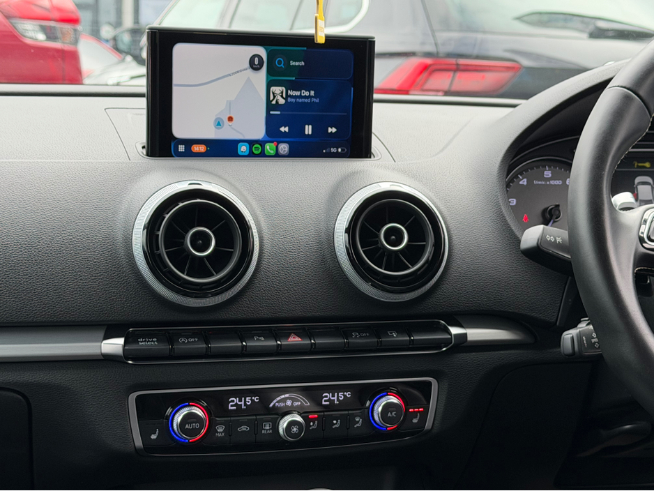 2015 Audi S3 - image 22