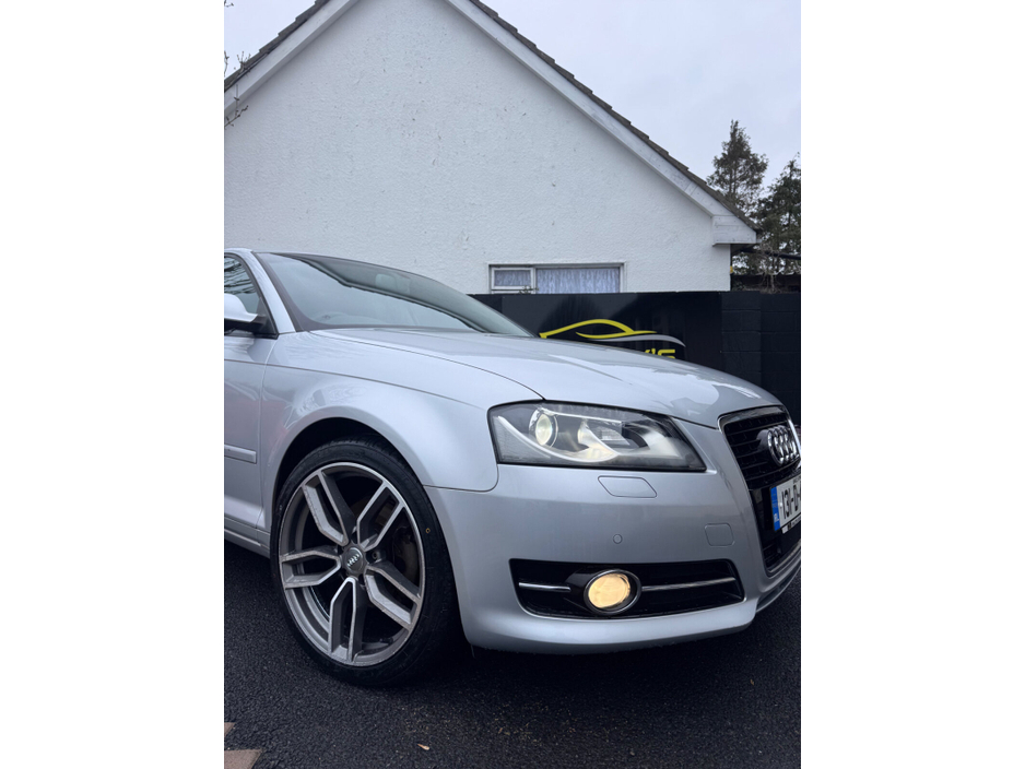 2013 Audi A3 - image 4