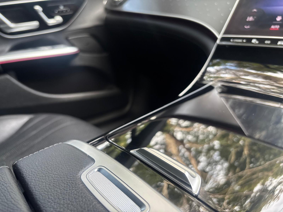 2023 Mercedes-Benz EQE 300 *Up to 600 km Range…Huge Specification* €44,950