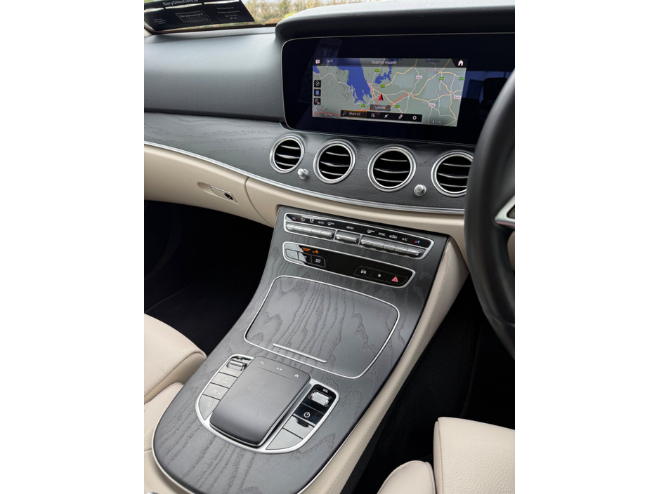 2022 Mercedes-Benz E Class - image 12