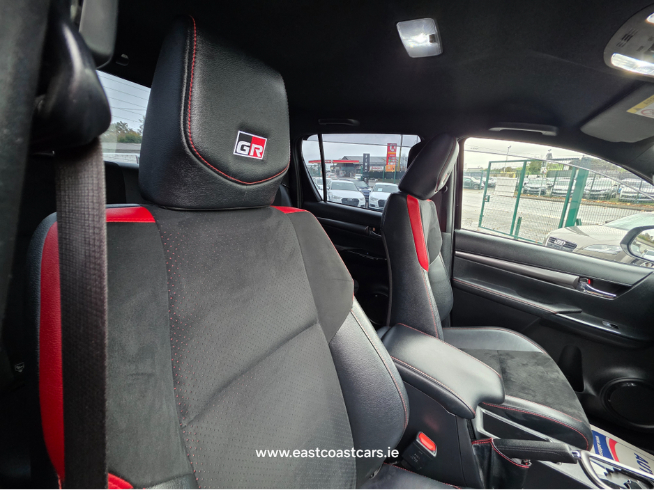 2023 Toyota Hilux GR EDITION 2.4D 360 REV CAMERA  4X4 HALF LEATHER  SEATS - €48,500