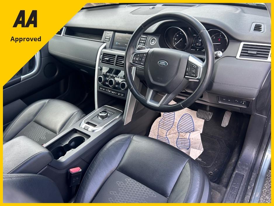 2017 Land Rover Discovery Sport - image 16